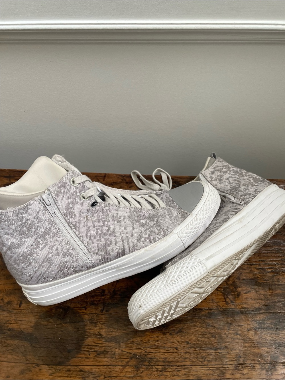 Converse Chuck Taylor's all star Selene winter knit mid-top sneakers